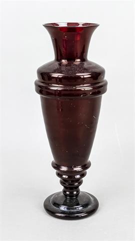 Vase, 20th century, round base, conic
