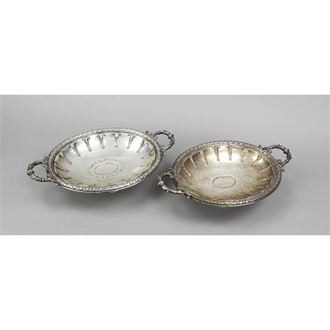 A pair of oval Historicist bowl