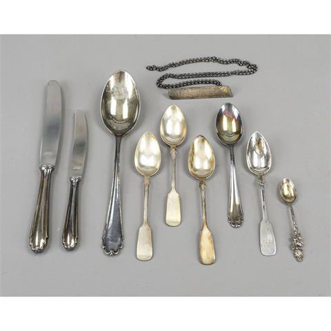 21 pieces of cutlery, 20th cent