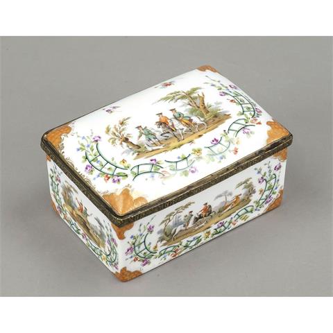 Lidded box in the style of 18th
