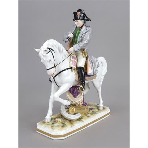 Napoleon on horseback, Volksted