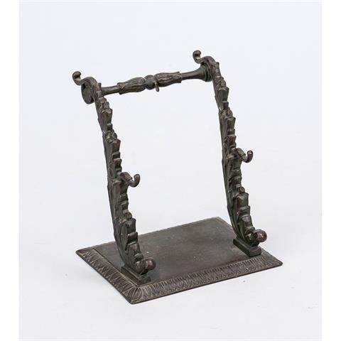 Pocket watch stand with pen res