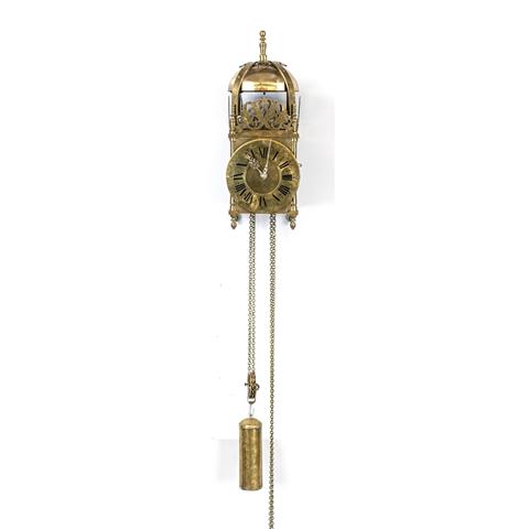 Replica lantern clock with verg
