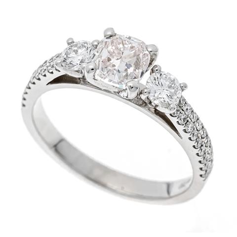 Rare diamond-brilliant ring WG