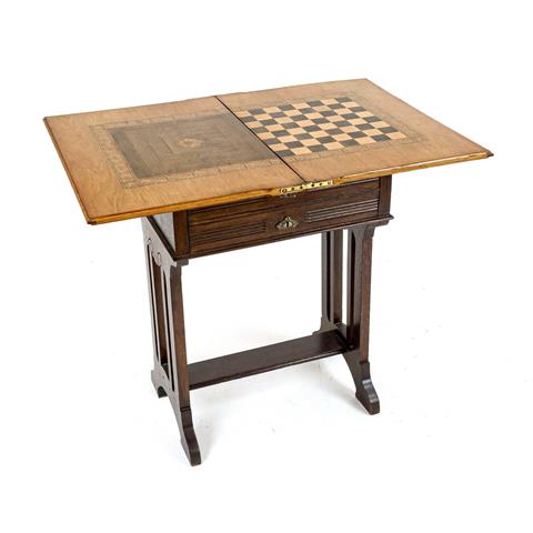 Handcrafted/game and chess tabl