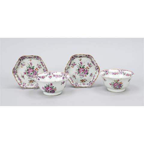 Pair of Famille Rose Bowls with