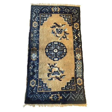Carpet, China, minor wear, 120