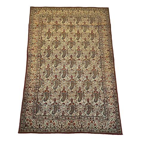 Carpet, Gohm, minor wear, 205 x