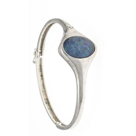 Opal hinged bangle silver 835/0